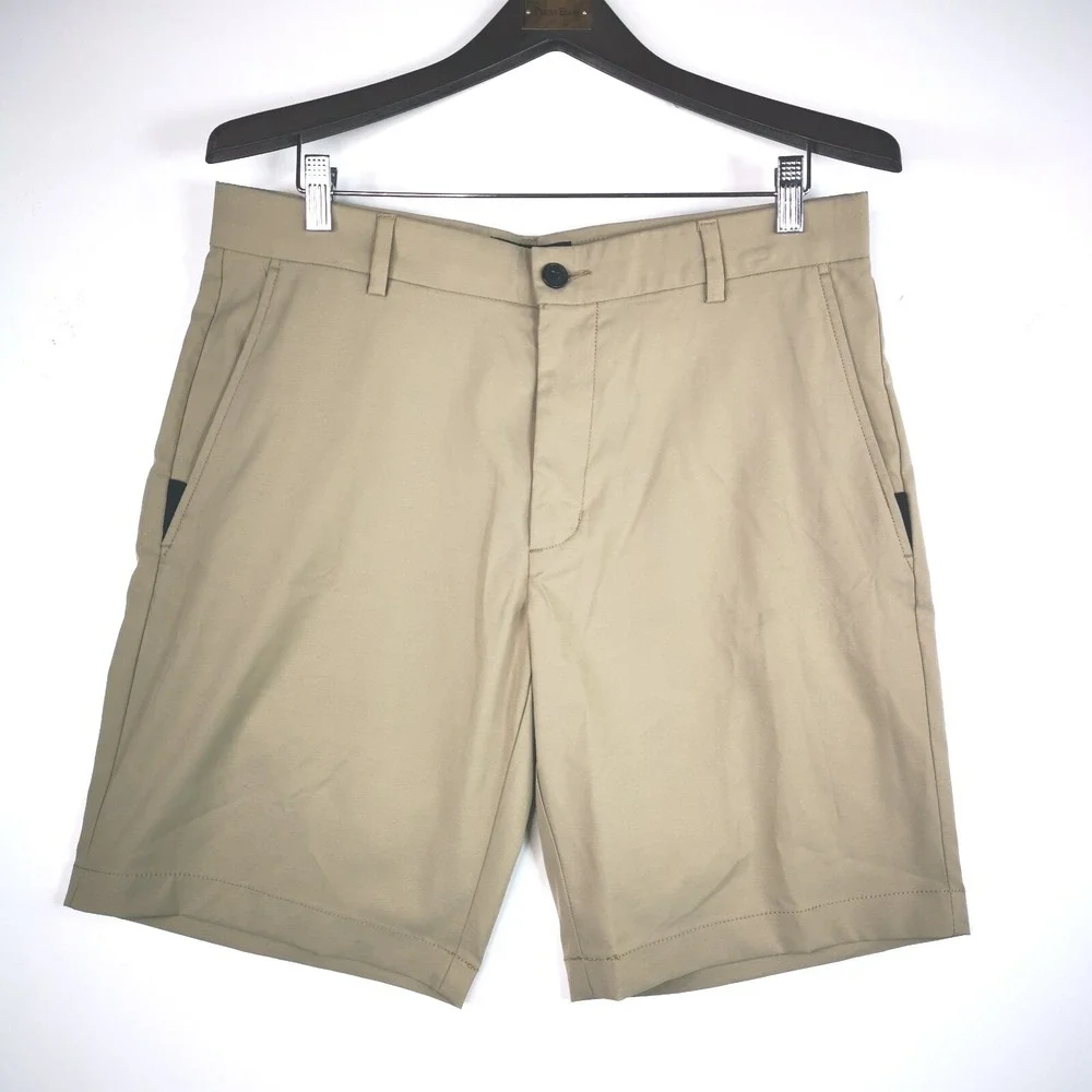 Men's Claiborne Classic Fit Shorts Dry & Cool Size 34, 9.5 Inseam beige - Picture 1 of 4